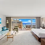 Breathtaking Studio Ocean Views! Pool! Beach!