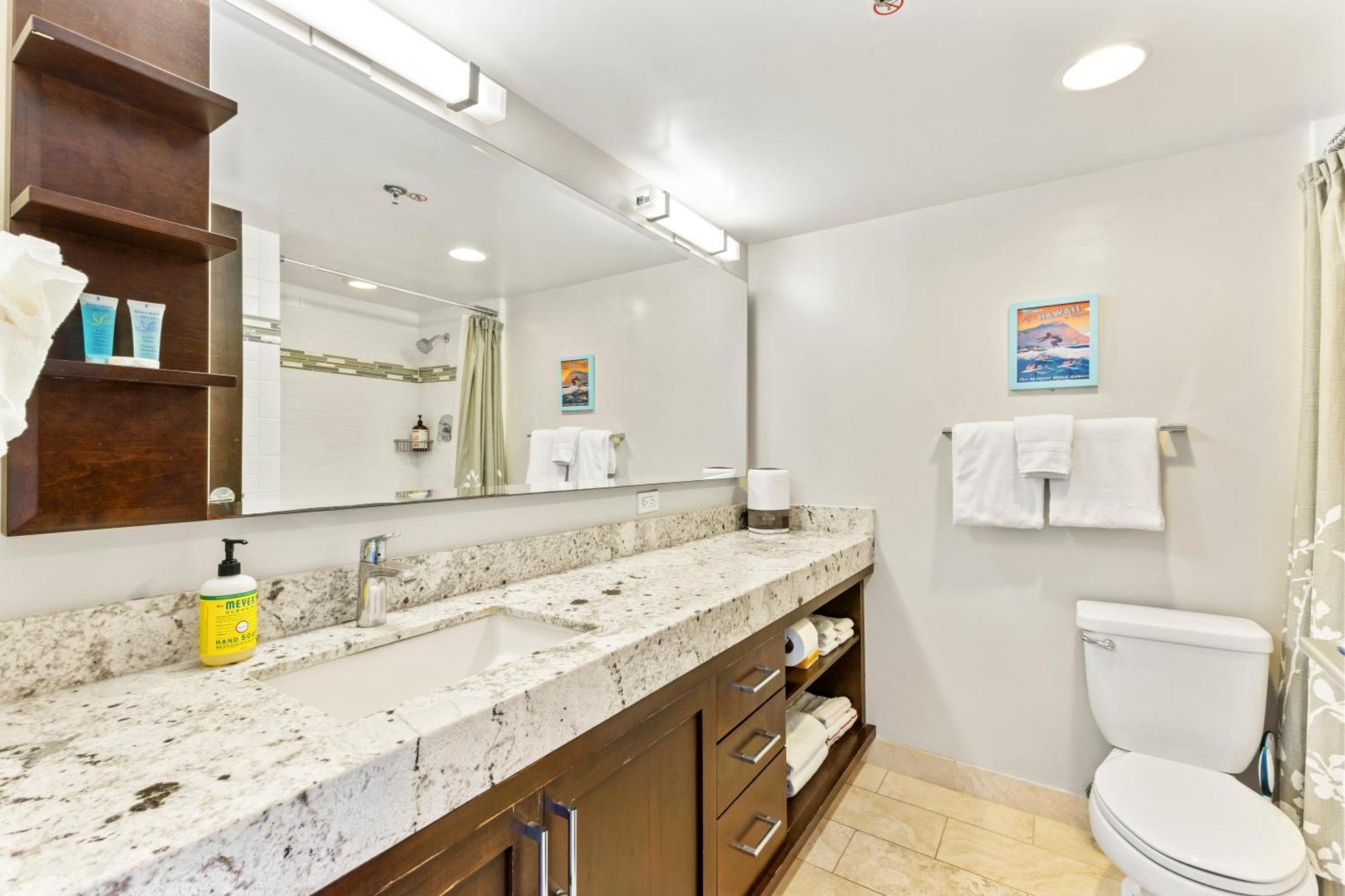 Apartment Breathtaking Ocean Views! Pool! Beach! Honolulu